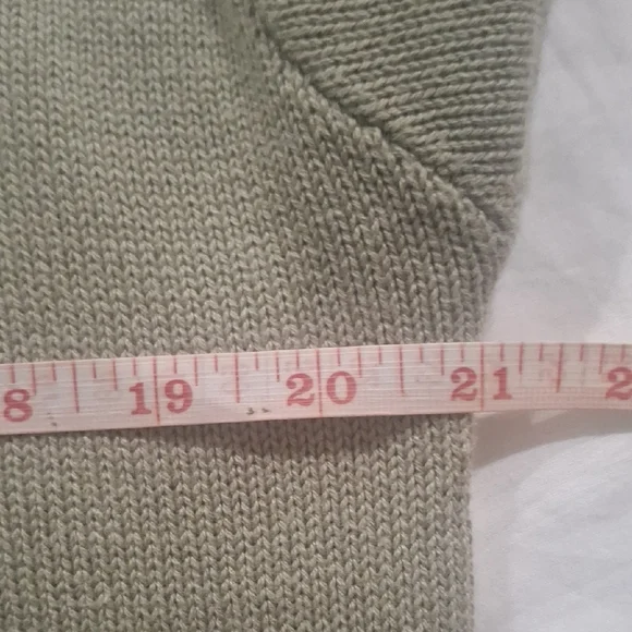 Divided Women's Sage Green Sweater with Daisy Embroidery Size S - Picture 9 of 10